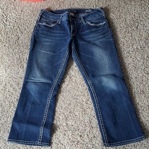 Silver Jeans Suko Capri